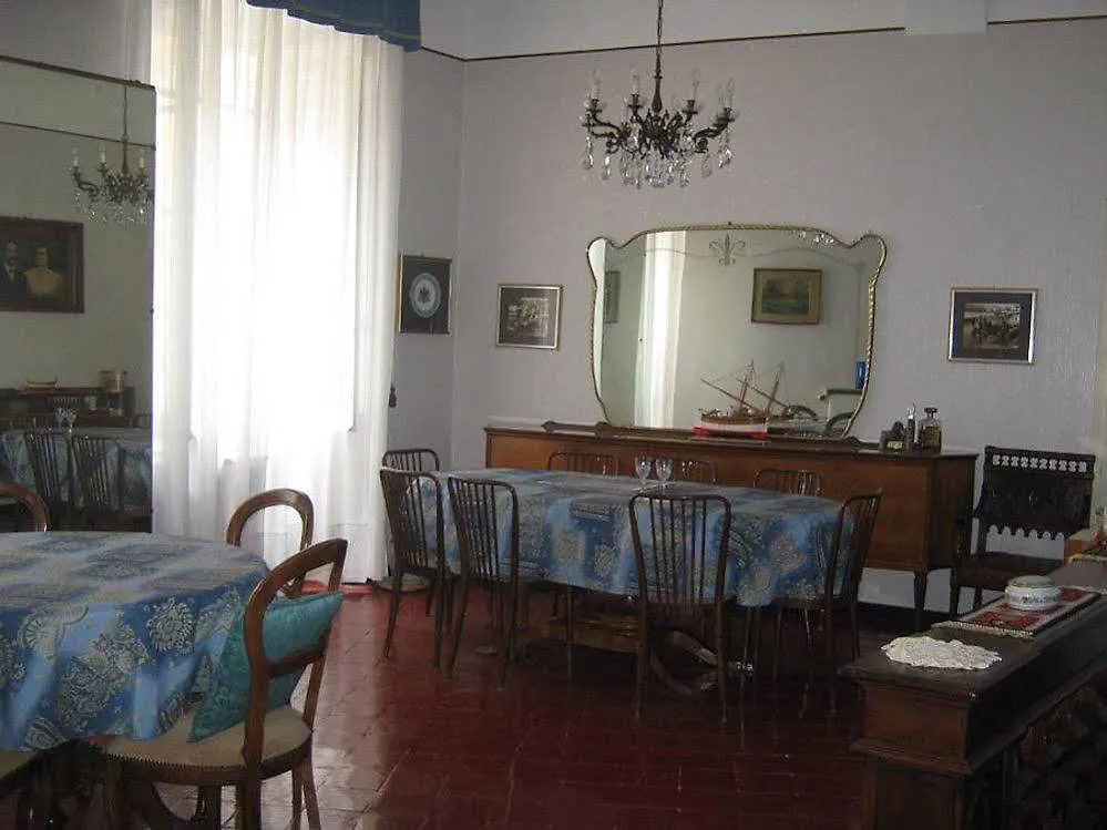 La Pulce Argentata Lägenhet Sestri Levante